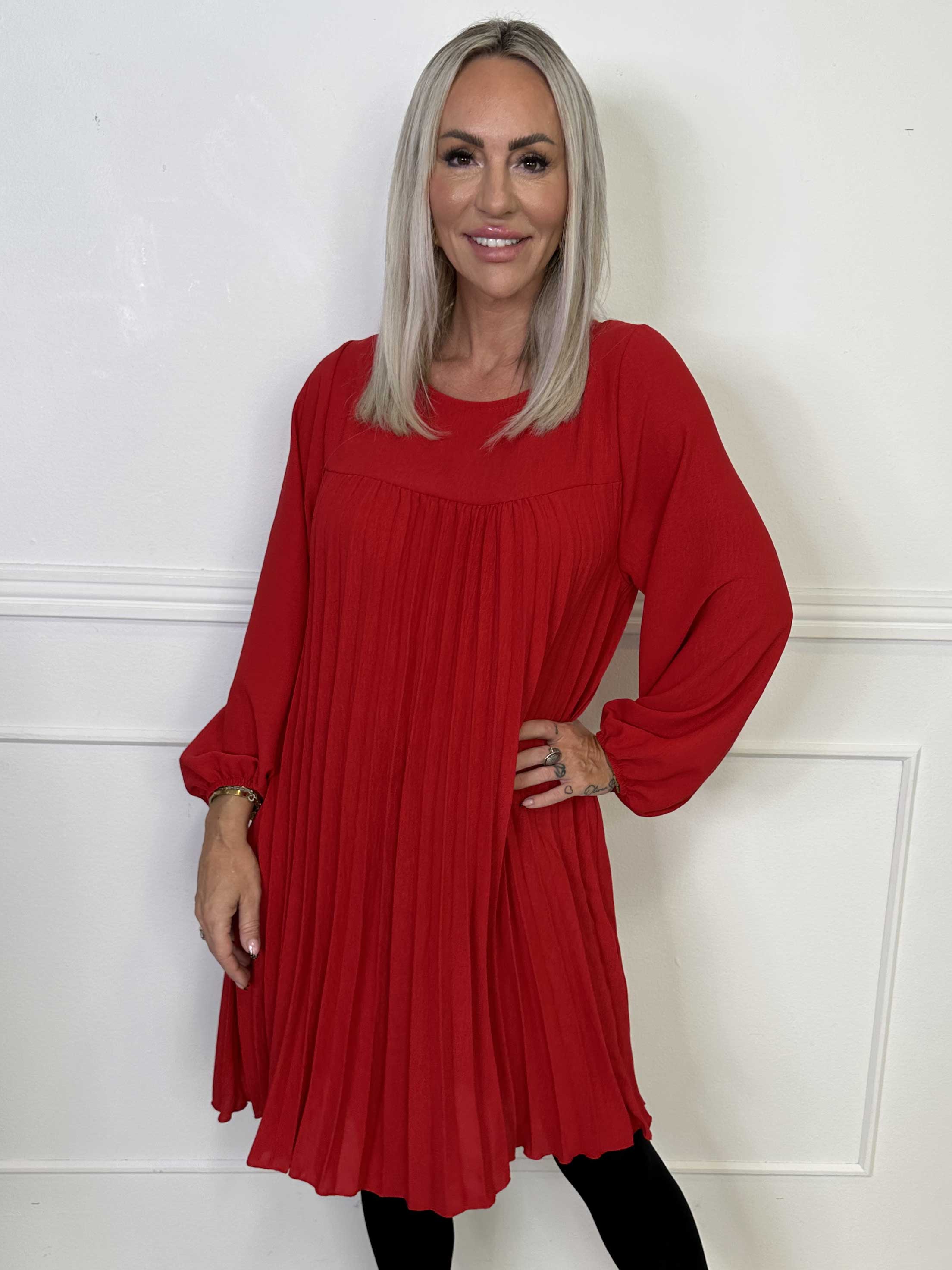 Nancy Short L/S - Klänning med plissering och fickor